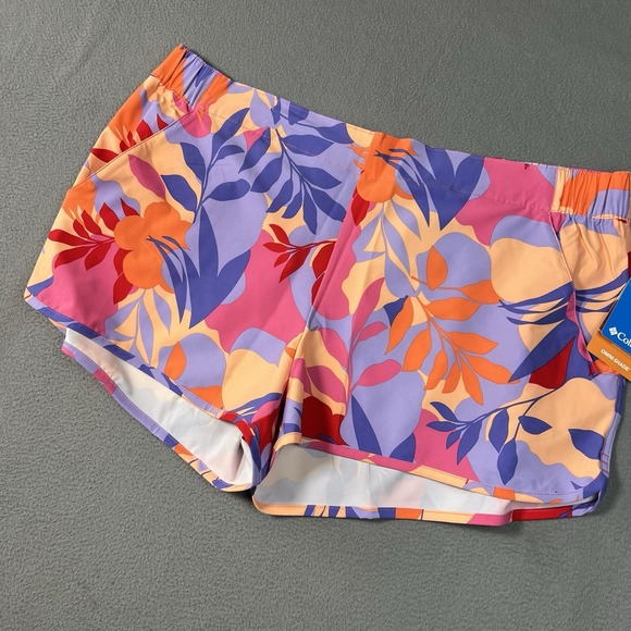 Columbia Pants - Columbia Pleasant Creek Short Womens XXL Purple Pink Floral 3in Inseam Hike